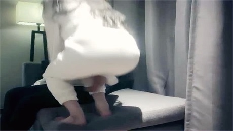 【赵总寻花】返场极品御姐，肤白貌美，温柔如水，老...