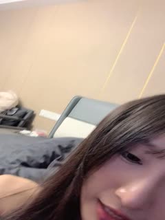 2021_11_25，收益榜探花，154400金币，【 泡泡咕 】，颜值女神初下海，172cm，神似都美竹，三点尽露，超嗲小仙女