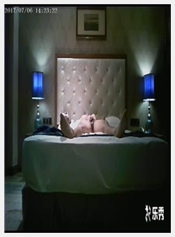 口活不错的6号白嫩美乳小姐对白有趣