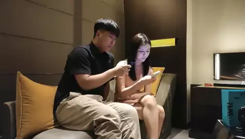 怨种探花_KTV包间一边唱歌一边疯狂被操好刺激